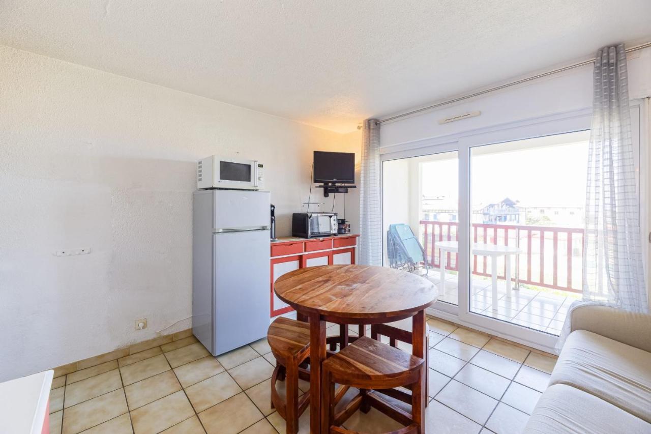 Appartement - Piscine - Tennis - Wifi - Parking Бідар Екстер'єр фото
